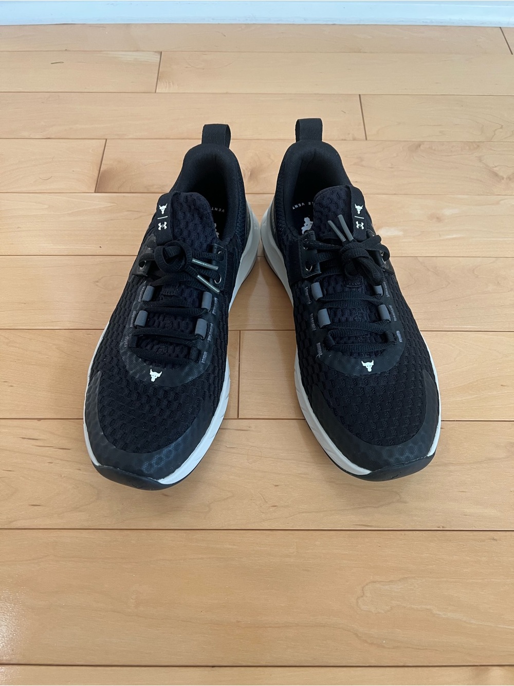 Under Armour Women’s Black and White Athletic Shoes